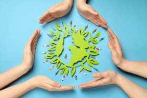 GREEN HANDS INITIATIVE – Giovani che vogliono cambiare il pianeta, un gesto alla volta
